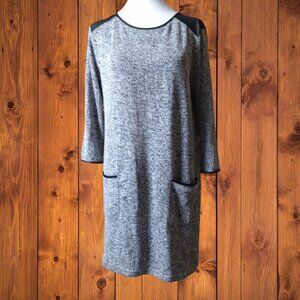 Quinn Women's Medium Gray 3/4 Sleeve Dress Pullover Pockets Black Trim Casual